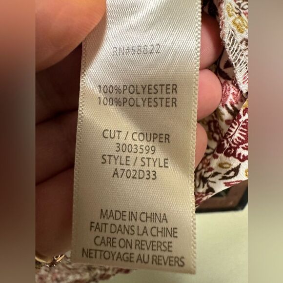 Max Studio floral ruched puff sleeve top - Picture 6 of 7